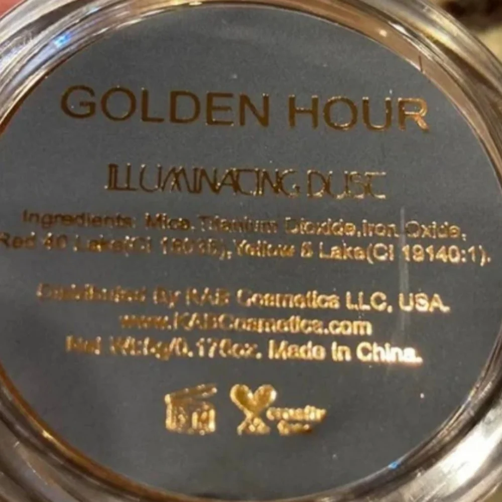 ❇️🧚‍♀️GOLDEN HOUR KAB Cosmetics Illuminating Dust NWT